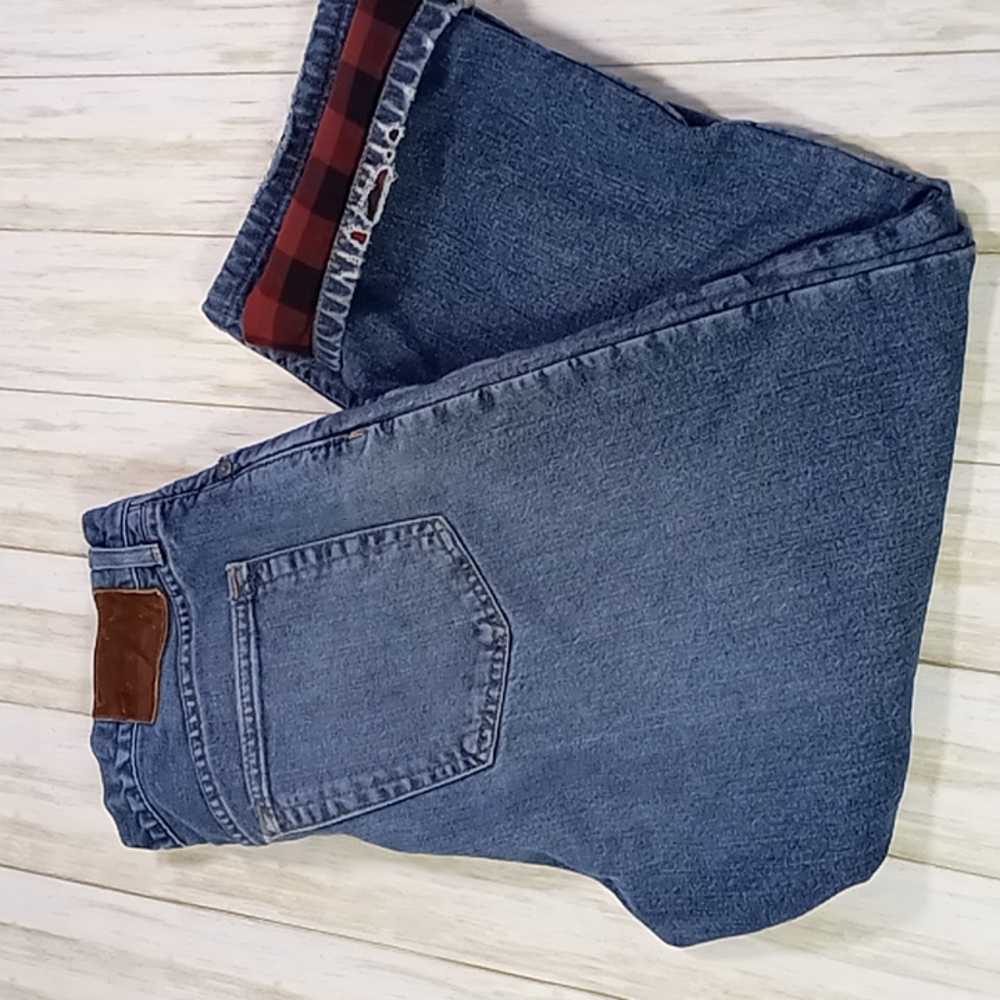 Eddie Bauer Classic Indigo Relaxed Jeans